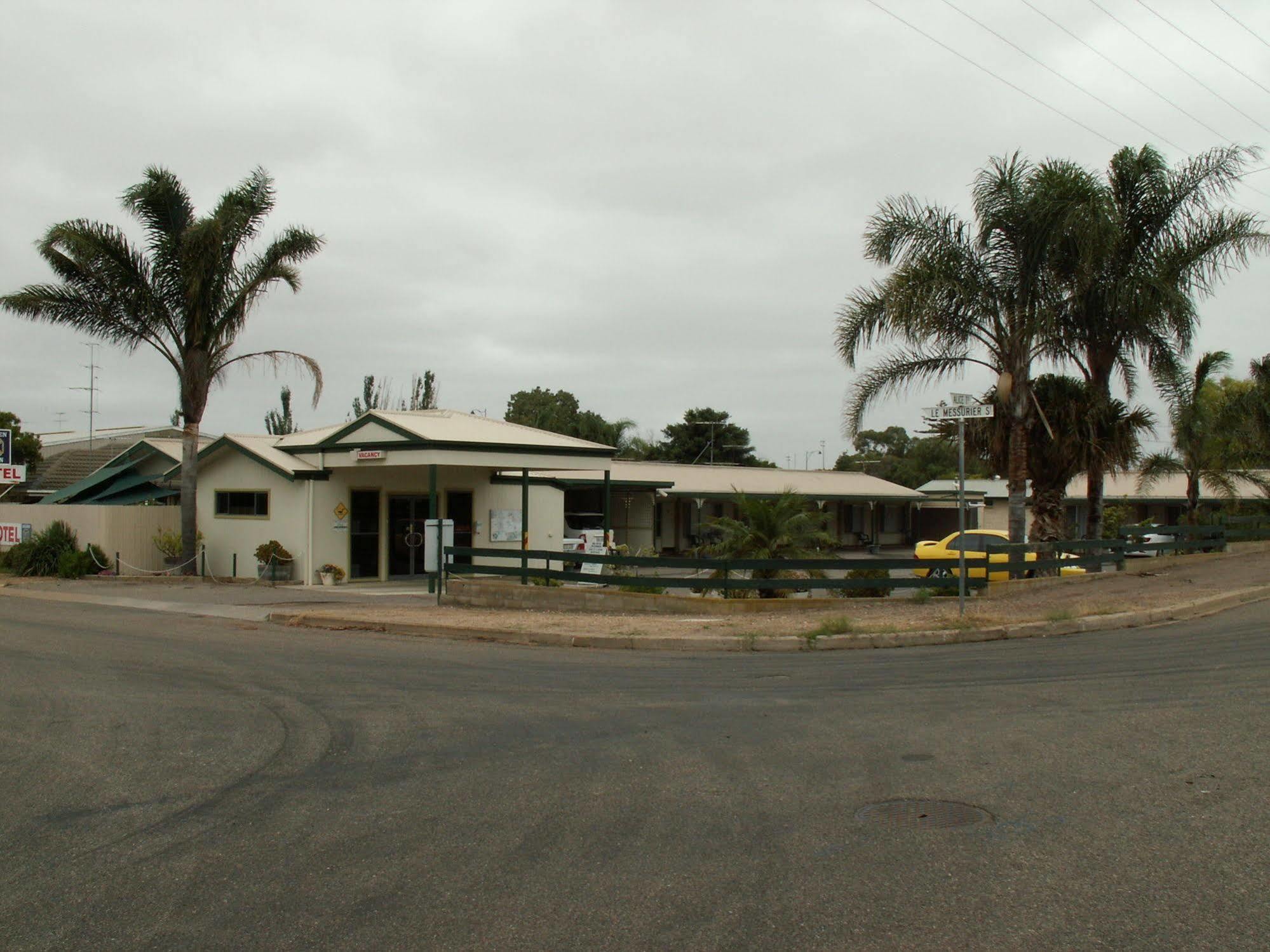 Oval Motel - Murray Bridge Exterior photo
