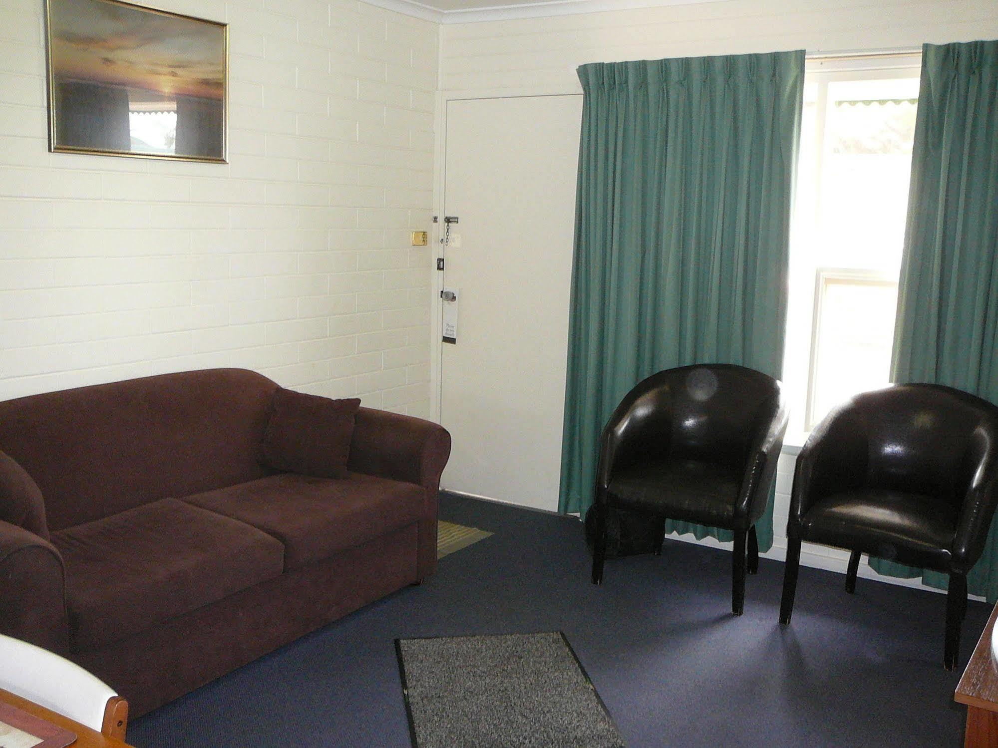 Oval Motel - Murray Bridge Exterior photo